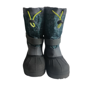 Columbia kids snow boots size 5